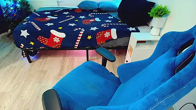 CranberryHot online show from 02.15.26