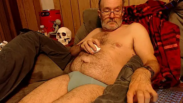 Snapshot of snickers1 chatting on 11.07.25 snickers1 online show from 11.07.25