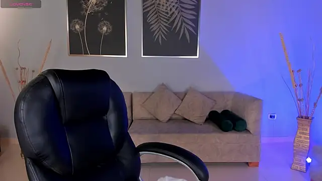 MorganHicks online show from 09.25.25