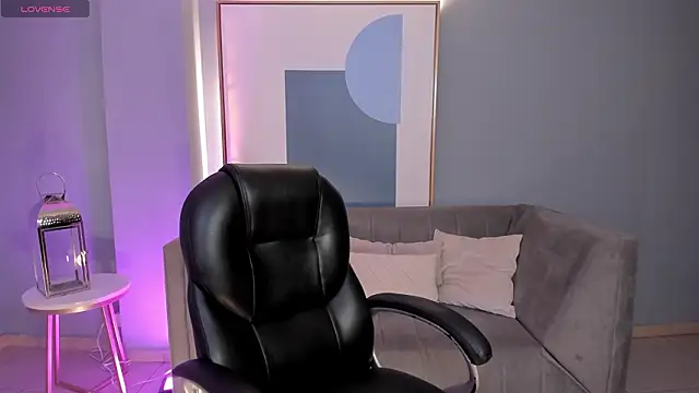 MorganHicks online show from 02.02.26