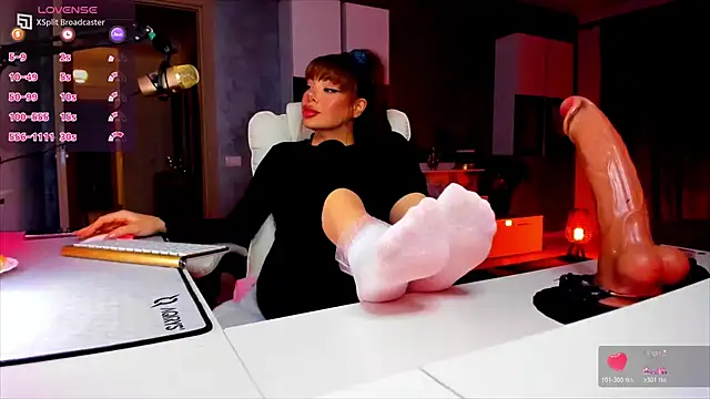 Miss kay1111 online show from 04.19.26