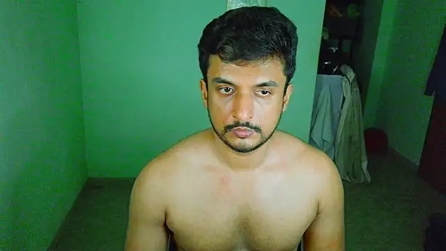 Snapshot of daringcutie chatting on 04.25.26 daringcutie online show from 04.25.26