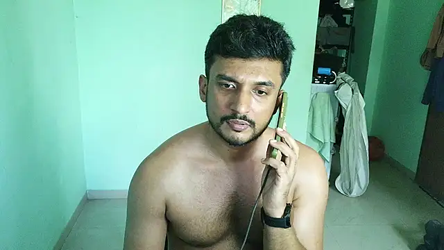 Snapshot of daringcutie chatting on 05.07.26 daringcutie online show from 05.07.26
