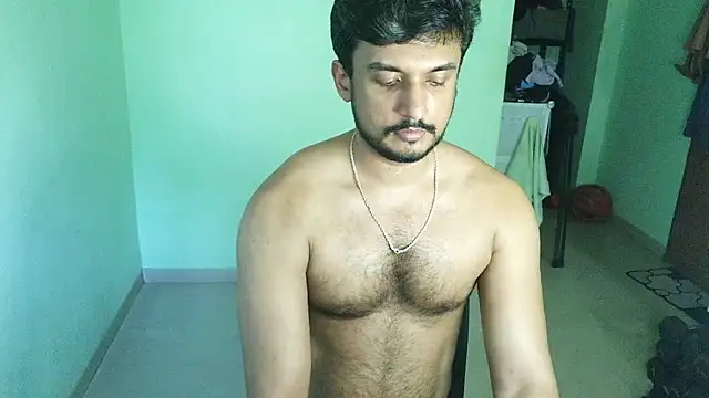 Snapshot of daringcutie chatting on 06.15.26 daringcutie online show from 06.15.26