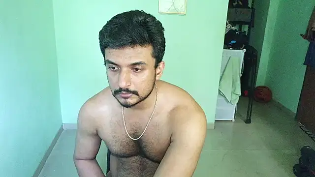 Snapshot of daringcutie chatting on 06.18.26 daringcutie online show from 06.18.26