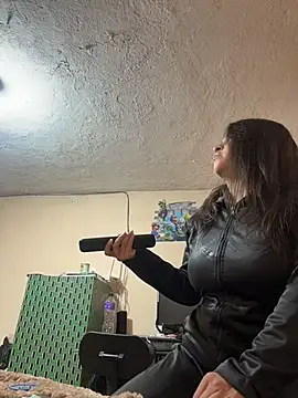 latinfemale online show from 11.05.25