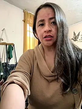 latinfemale online show from 11.10.25