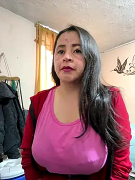 latinfemale online show from 11.18.25