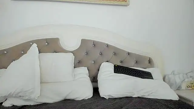 Snapshot of meryamvip chatting on 11.24.25 meryamvip online show from 11.24.25