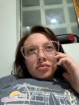 linda-schmidt online show from 01.05.25