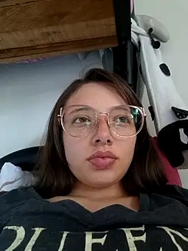 linda-schmidt online show from 10.18.25