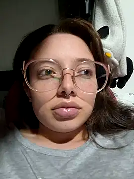 linda-schmidt online show from 12.04.25