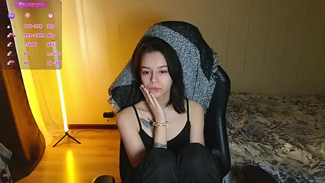 alyssa sweet online show from 02.05.25