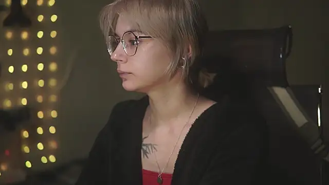 Snapshot of alyssa_sweet chatting on 05.14.26 alyssa sweet online show from 05.14.26