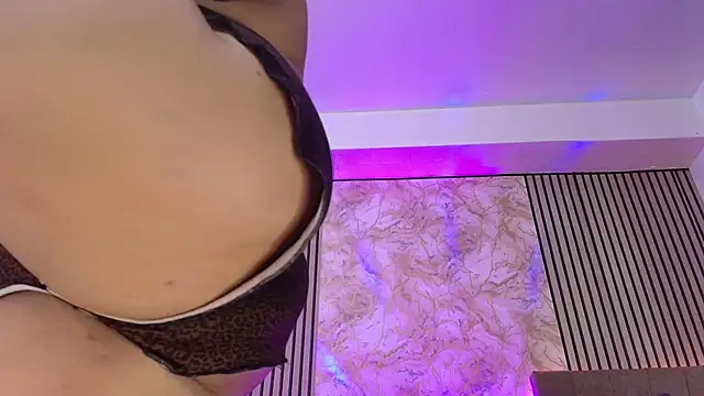 JuliRamirez online show from 03.15.26