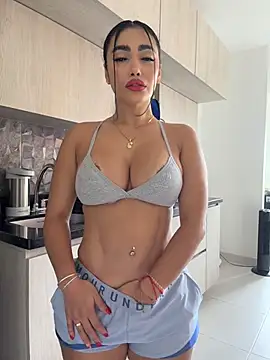 emma andrew1 online show from 04.13.26