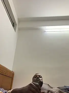 strongguyindia online show from 02.19.26