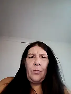 Leanne43 online show from 04.04.26