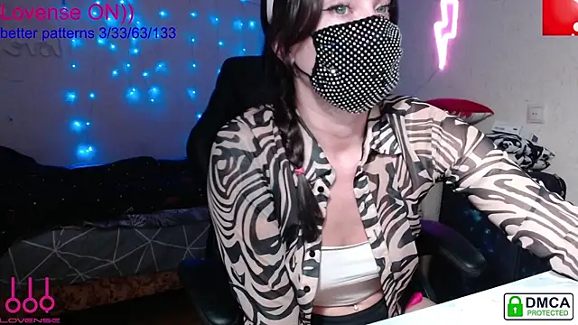 sweet cute cat online show from 03.16.25