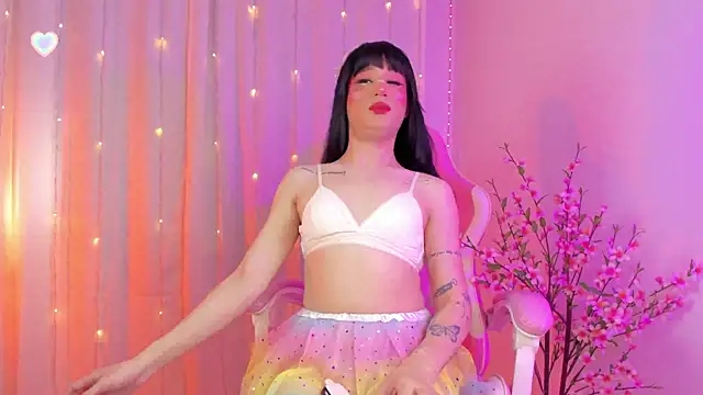 rosseblondee online show from 11.17.25