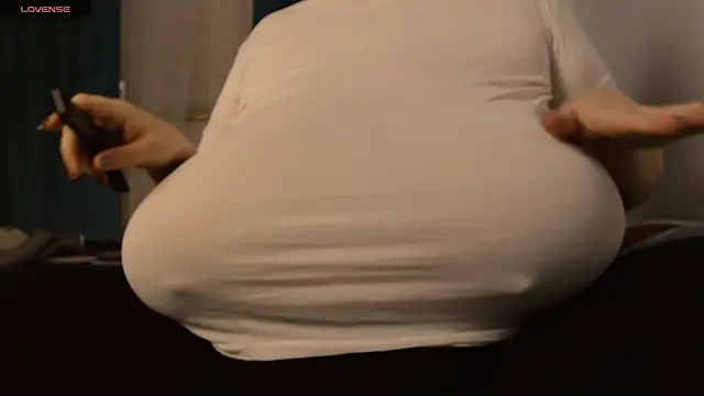 SenzualHotM online show from 02.20.25