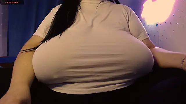 SenzualHotM online show from 02.22.25