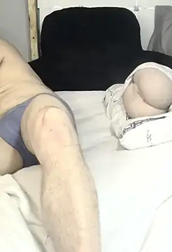 IxanSantiago95 online show from 01.30.25