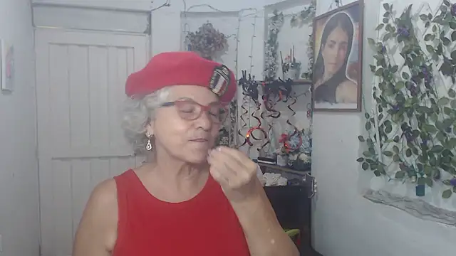 Snapshot of FunnyGrandma chatting on 10.25.25 FunnyGrandma online show from 10.25.25