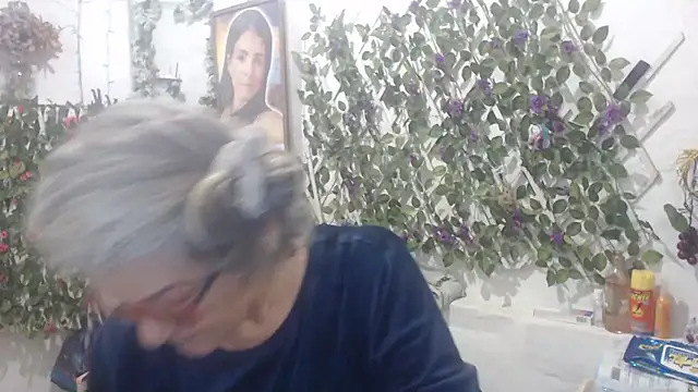 FunnyGrandma online show from 11.01.25