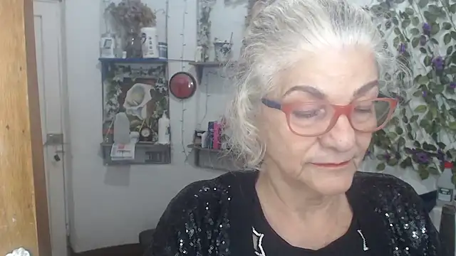FunnyGrandma online show from 05.09.26