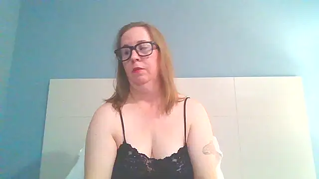 Snapshot of SweetandNaughty1 chatting on 12.10.24 SweetandNaughty1 online show from 12.10.24