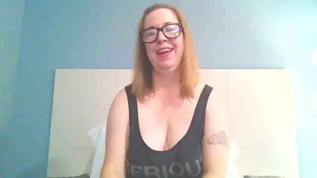 Snapshot of SweetandNaughty1 chatting on 12.10.24 SweetandNaughty1 online show from 12.10.24