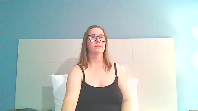 Snapshot of SweetandNaughty1 chatting on 01.30.25 SweetandNaughty1 online show from 01.30.25