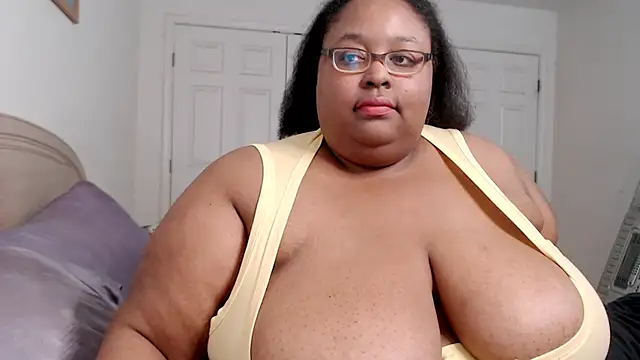 Loves Aura online show from 01.31.25