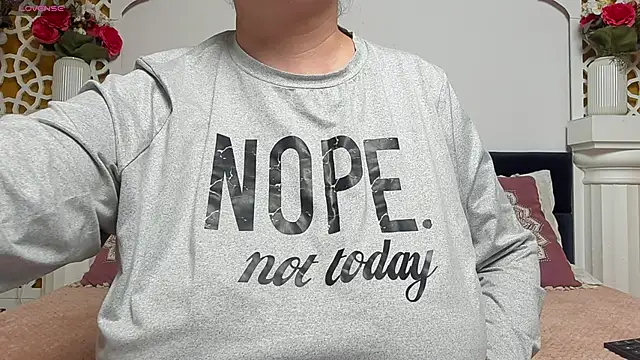 AleshaArabian online show from 03.10.25