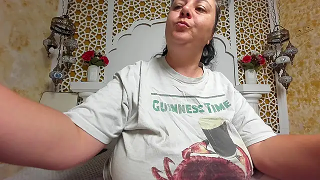 AleshaArabian online show from 09.23.25