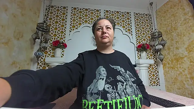 AleshaArabian online show from 10.31.25