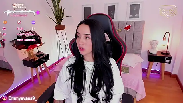 EmmyEvans1 online show from 12.09.24