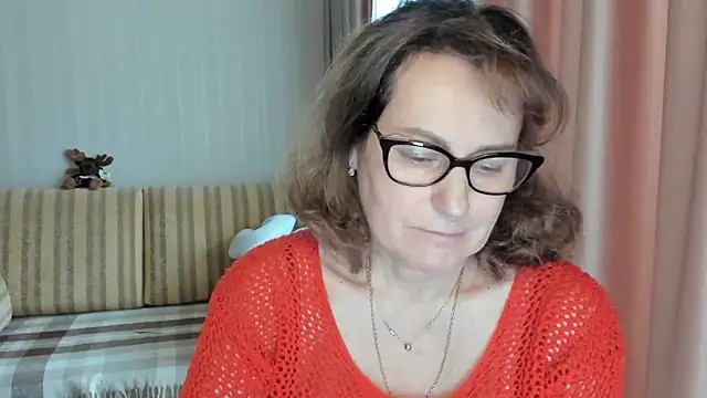 lauraoven online show from 03.02.25