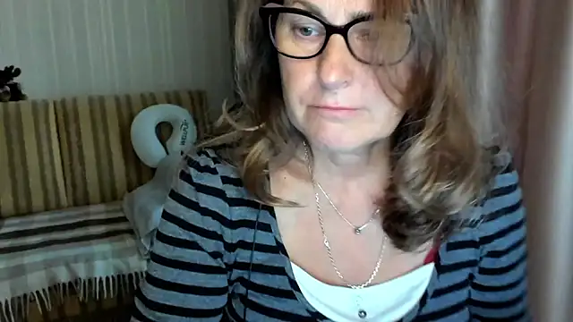 lauraoven online show from 10.01.25