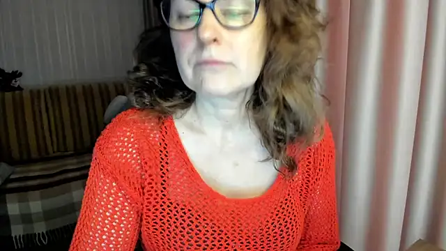 lauraoven online show from 02.08.26