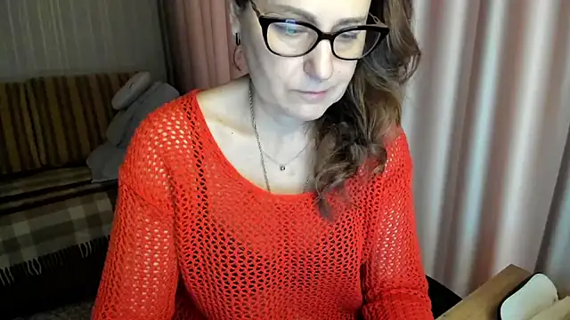 lauraoven online show from 02.10.26