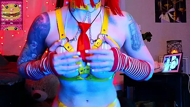 Snapshot of Ivey_and_James chatting on 01.23.25 Ivey and James online show from 01.23.25