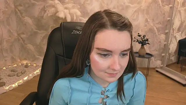 Snapshot of CloudGrace chatting on 02.07.26 CloudGrace online show from 02.07.26