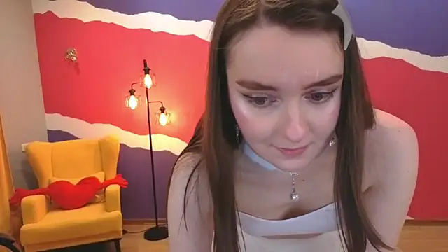 Snapshot of CloudGrace chatting on 02.25.26 CloudGrace online show from 02.25.26