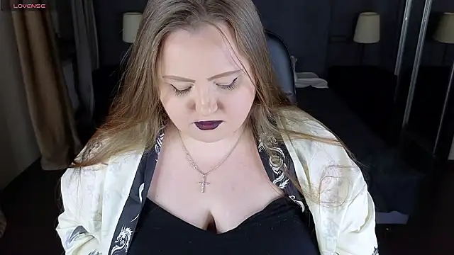 Snapshot of EMMA__CONNOR chatting on 12.03.24 EMMA  CONNOR online show from 12.03.24