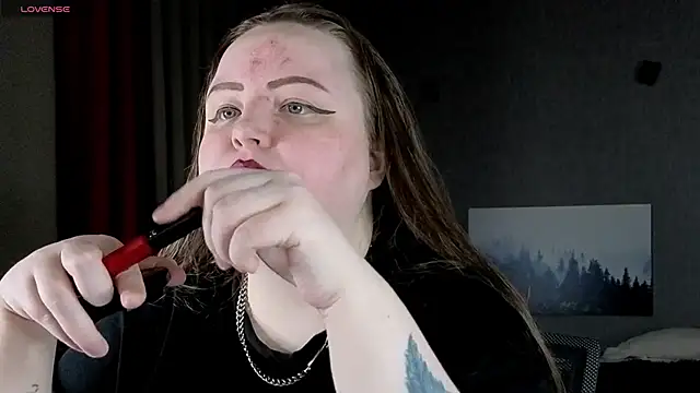 EMMA  CONNOR online show from 11.25.25