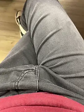  Inchiodo  online show from 12.13.24