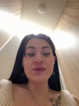 Wet  Bunny online show from 02.09.25