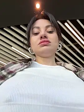 Wet  Bunny online show from 04.03.26